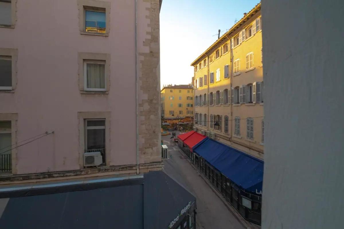 Design Suites Vieux Port Marseille Exterior photo